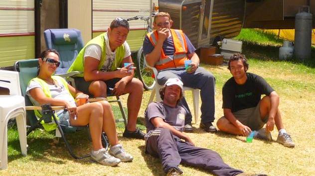 trabajadores-parque-australia