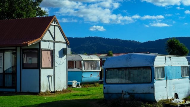 caravan park kiwis te puke