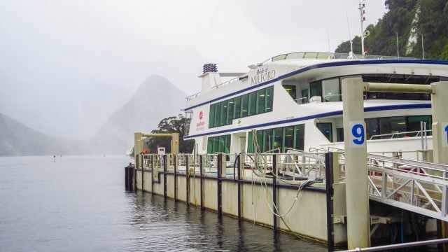 milford sounds nueva zelanda