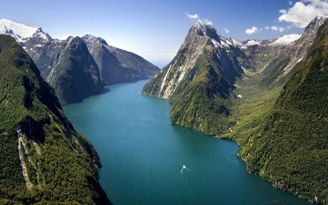milford sounds nueva zelanda