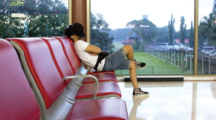 esperando aeropuerto