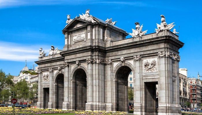 mejores hostels madrid